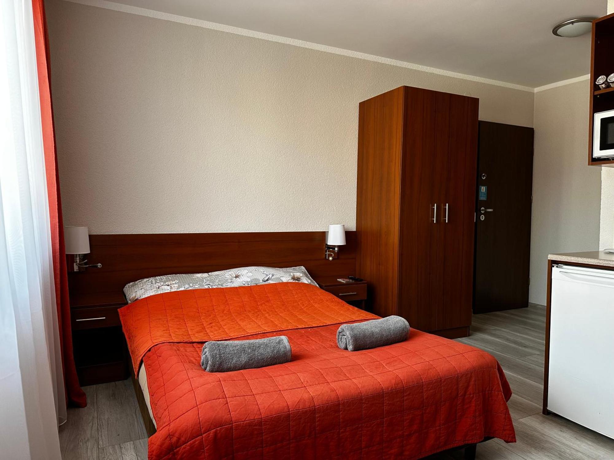 Kompleks Apartament-Serwis Kraków Exteriör bild