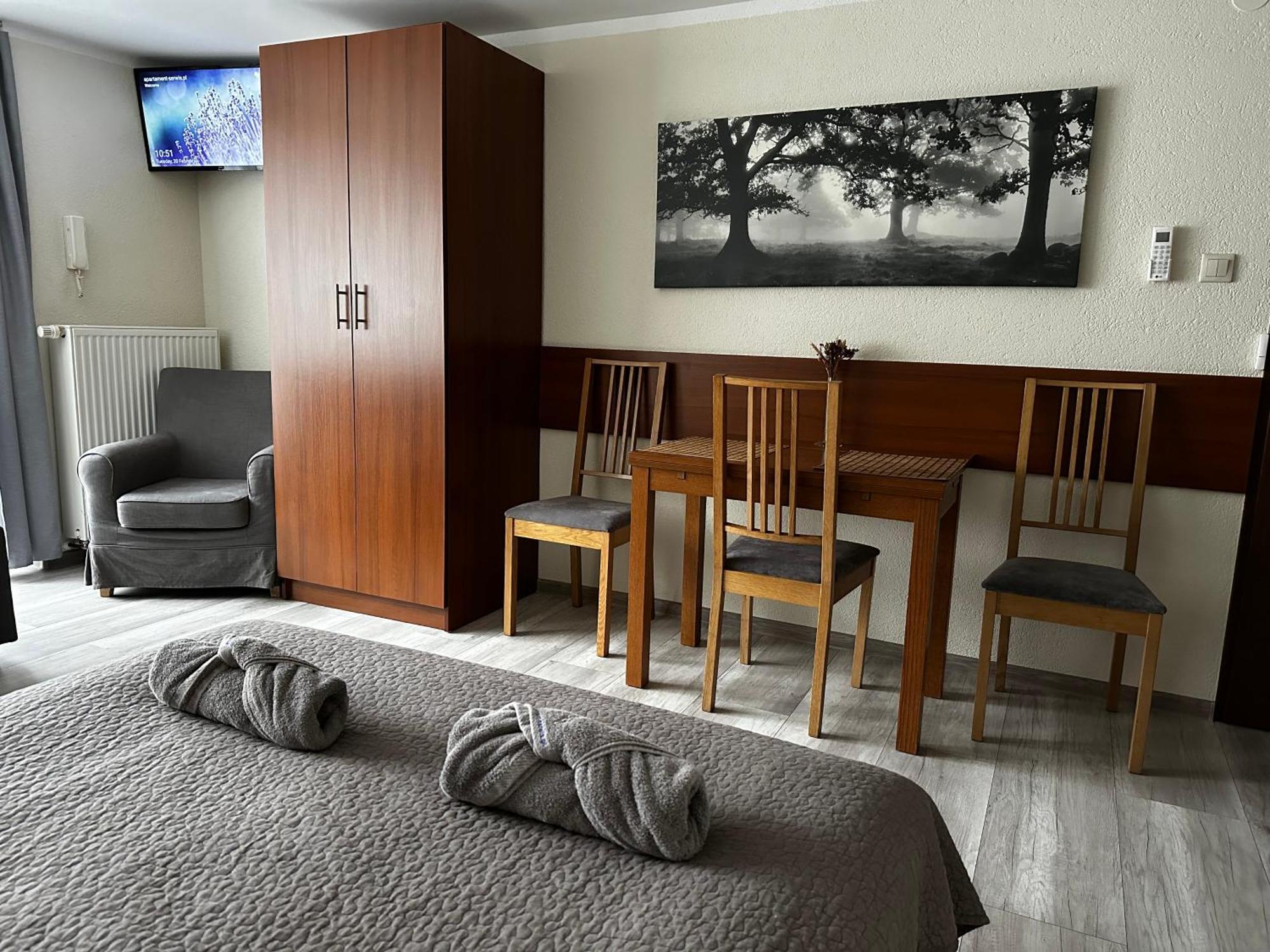Kompleks Apartament-Serwis Kraków Exteriör bild