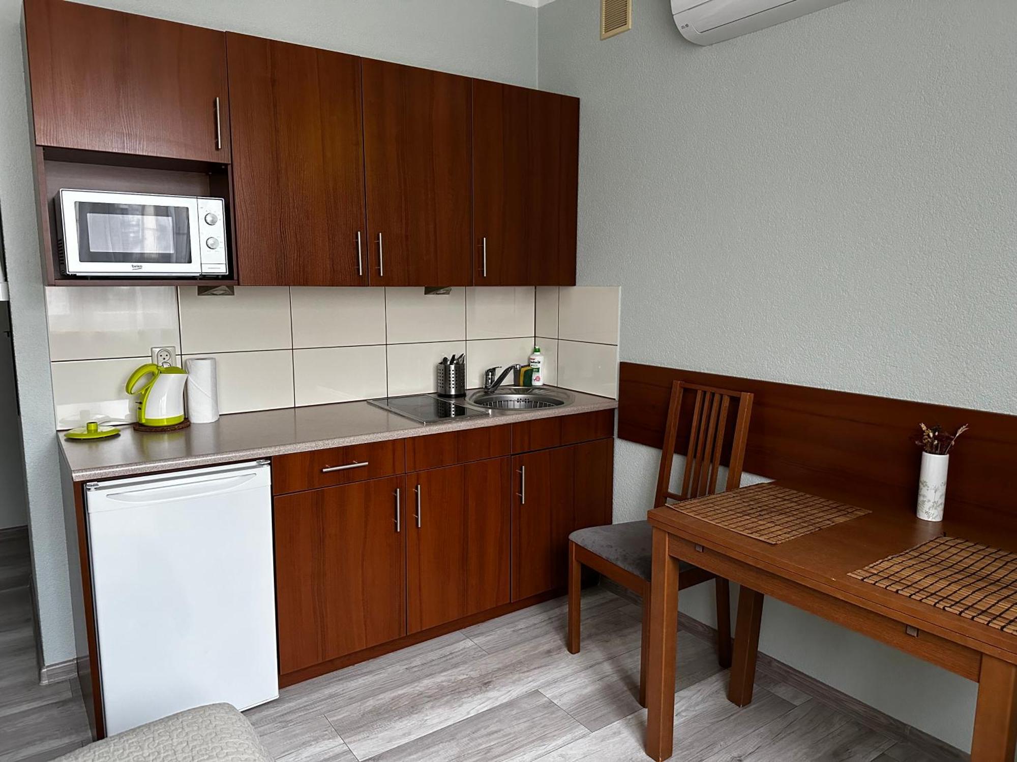 Kompleks Apartament-Serwis Kraków Exteriör bild