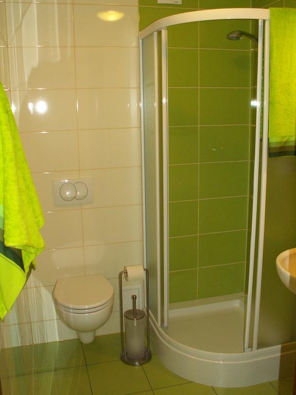 Kompleks Apartament-Serwis Kraków Exteriör bild